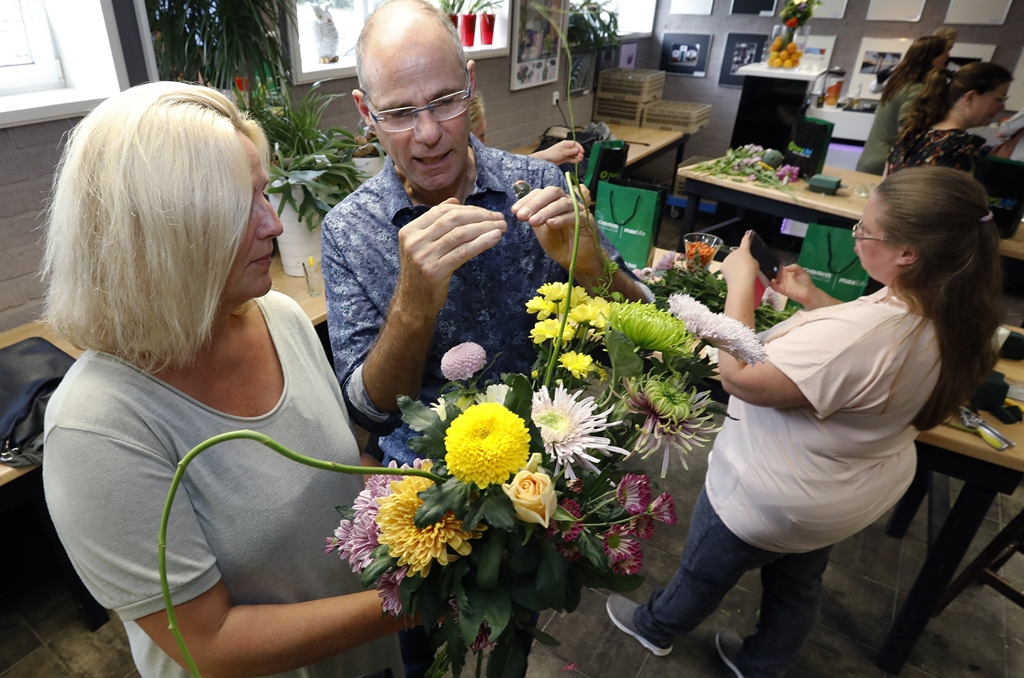 Styling ID Blog Uitbundig gestylde bloemen maken je vrolijk uitleg van Geert Maas