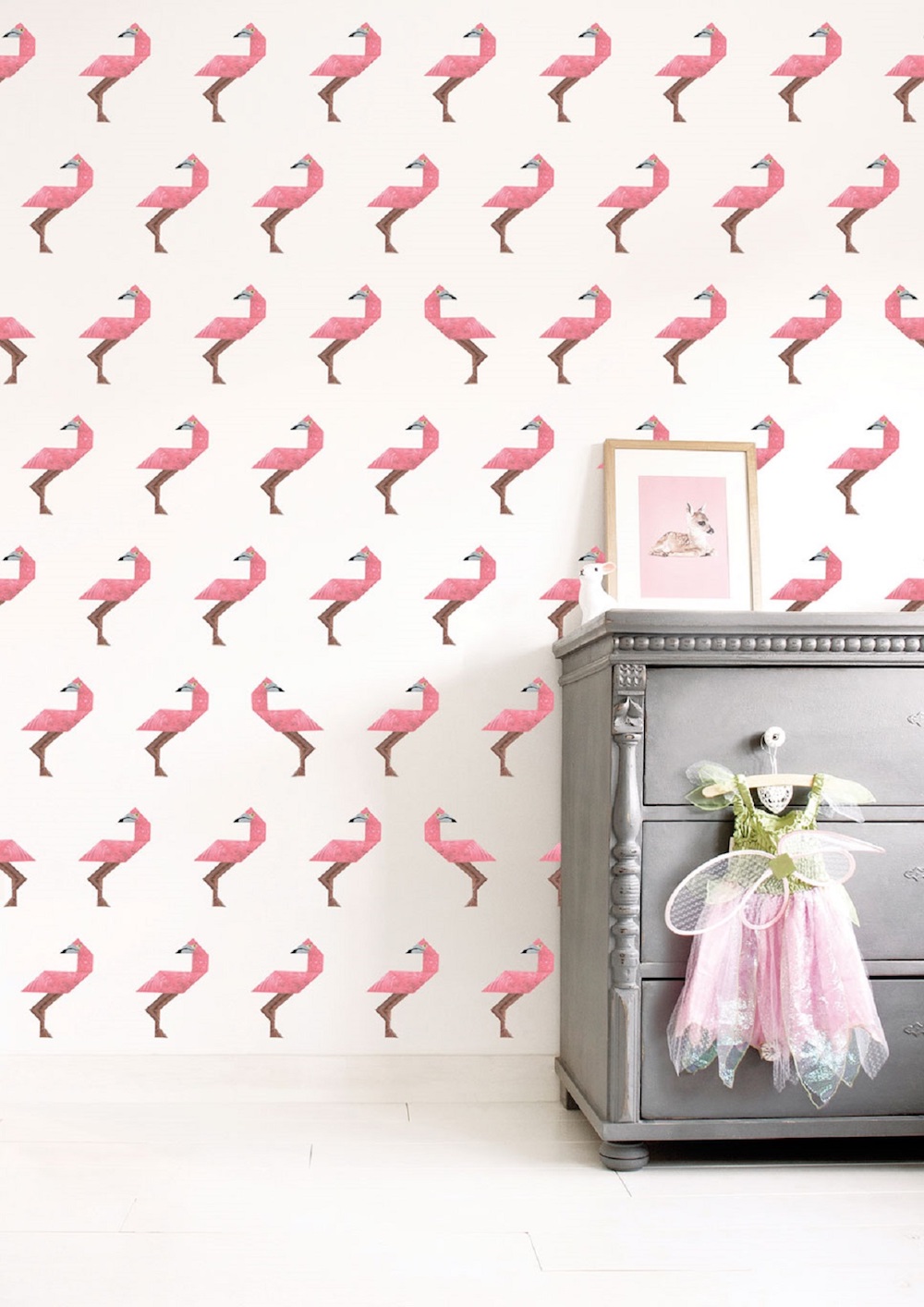 Styling ID Tips en Trends Prentenboeken als inspiratie voor dierlijk behang flamingo