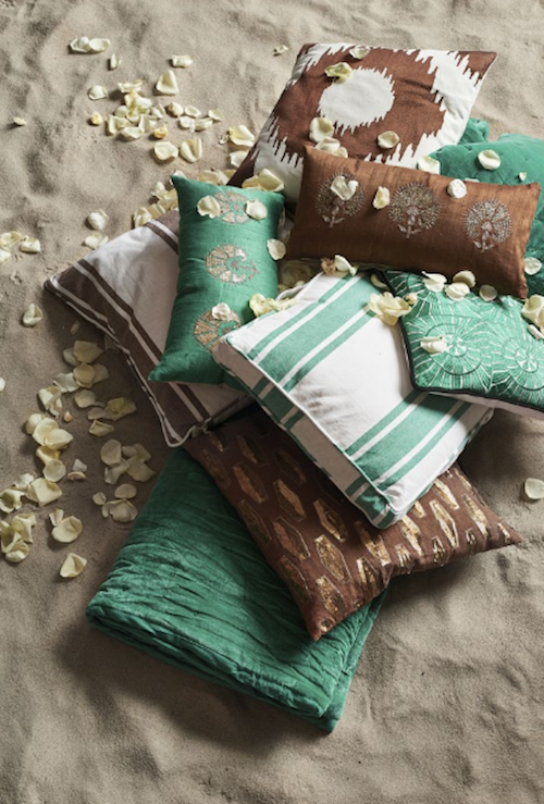 Styling ID Tips & Trends Het knusse van een kussen Day Home green and brown