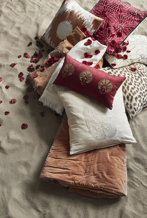 Styling ID Tips & Trends Het knusse van een kussen Day Home red