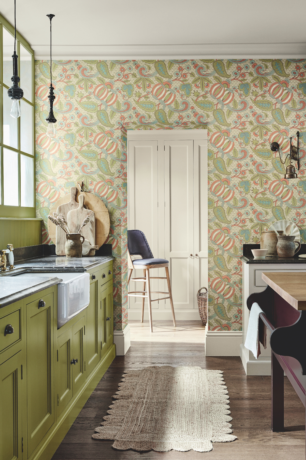 Styling ID Tips en Trends Little Greene behangcollectie: The National Trust Papers Pomegranate_Bazaar