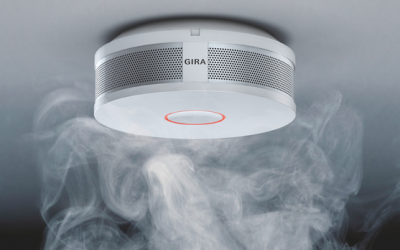 Met de rookmelders van Gira wordt veiligheid in huis gegarandeerd